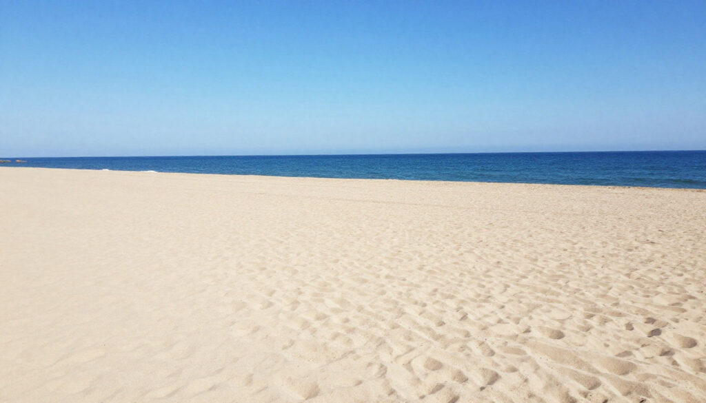 plage semi naturiste maguelone